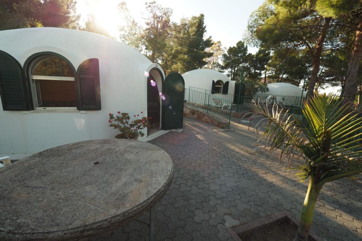 Camping & Village Rais Gerbi Pollina Eksteriør billede
