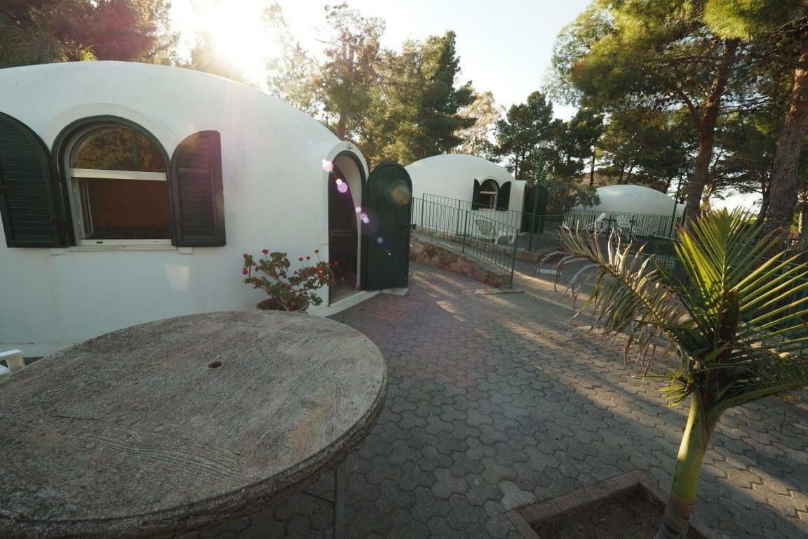 Camping & Village Rais Gerbi Pollina Eksteriør billede